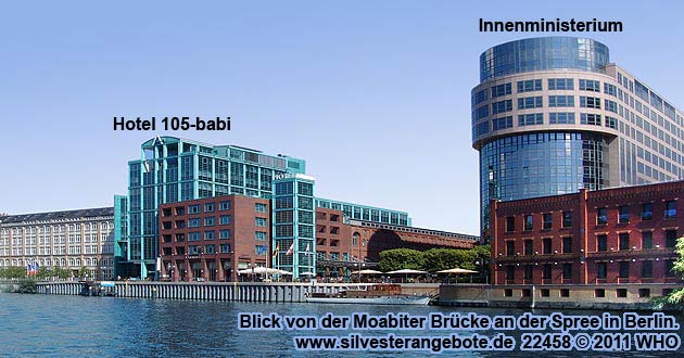 Hotel 105-babi Silvester in Berlin an der Spree. Blick von der Moabiter Brcke.